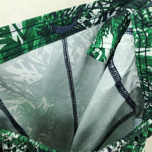 Athleta Tropic Stellar Short Pull On L Palm Tree Print Green/White - Picture 10 of 13